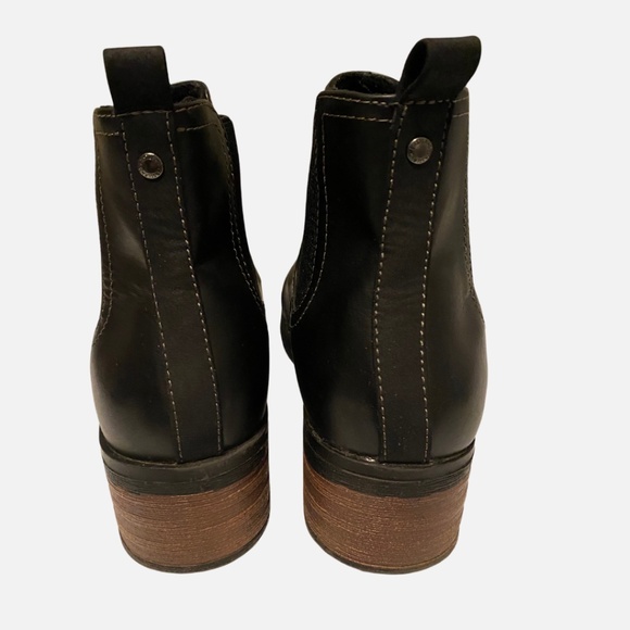 EASTLAND Women's Jasmine Chelsea Boot 8 1/2 - Picture 5 of 10